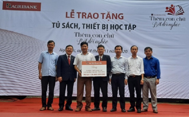 Agribank Thanh Hóa triển khai chương trình “Thêm con chữ, bớt đói nghèo"