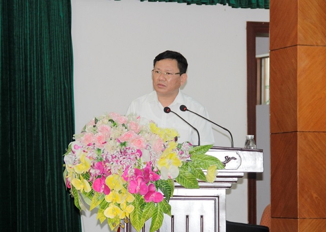 Ông Nguyễn Văn Thi, Phó Chủ tịch UBND tỉnh Thanh Hóa phát biểu tại hội nghị