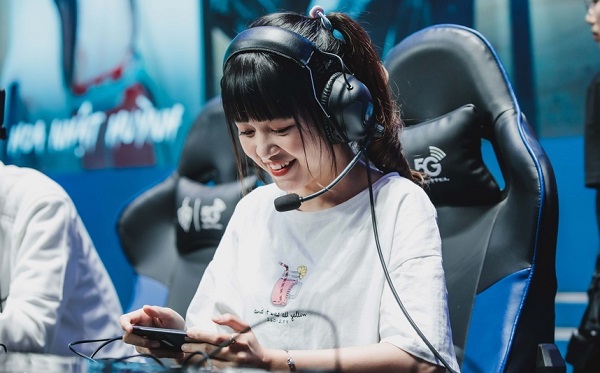 Các YouTuber sắp phải đóng thuế