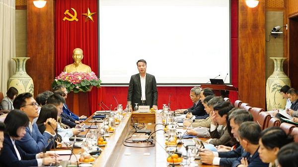 Tổng Giám đốc BHXH Việt nam Nguyễn Thế Mạnh chỉ đạo Hội nghị