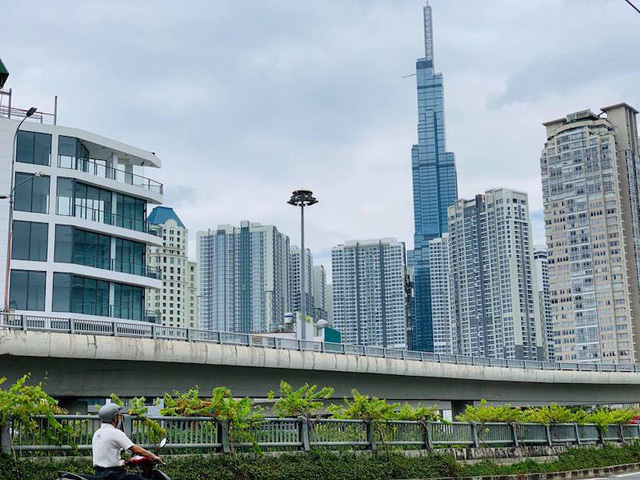 Giá nhà đất liên tục tăng, lo ngại “bong bóng” bất động sản?