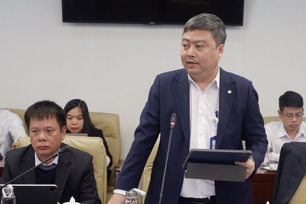 Ông Vũ Đình Khiêm - Giám đốc NPC IT phát biểu tại cuộc họp