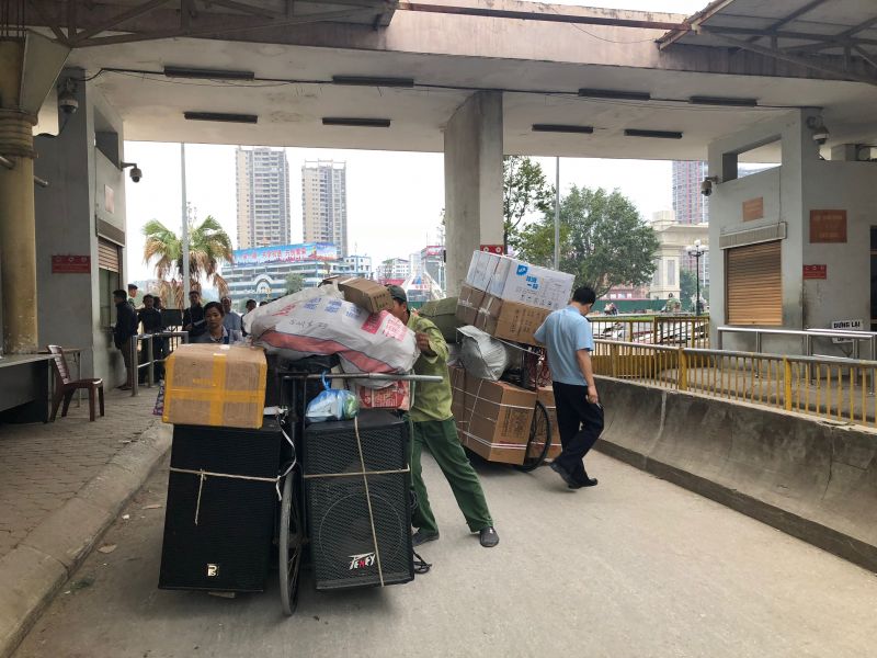 Từ 10/12, phạt tối đa 50 triệu đối với người xuất nhập cảnh mang vàng, kim loại quý không khai báo Hải quan