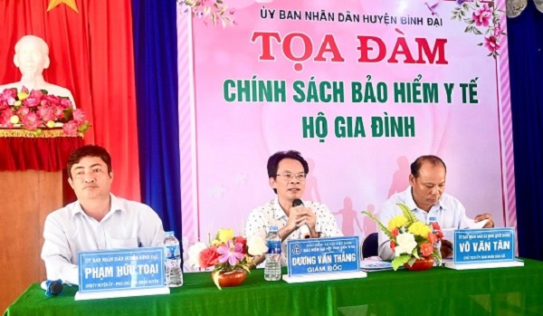 Bến Tre: Nỗ lực duy trì người tham gia BHYT tại các xã bãi ngang
