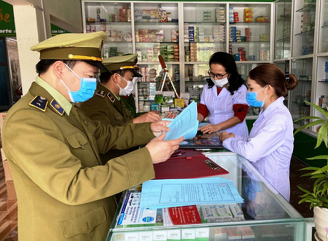 Lực lượng QLTT Nam Định tăng cường kiểm tra, kiểm soát thị trường hàng hóa