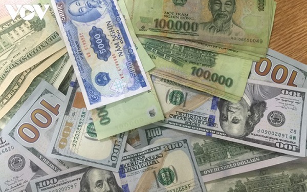 Tỷ giá ngoại tệ ngày 5/12: Đồng USD xuống mức thấp nhất trong 2 năm