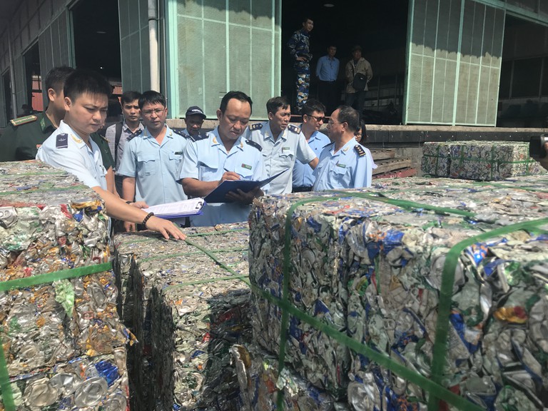 Bắt giữ 8 tấn nhôm, sắt phế liệu nhập lậu