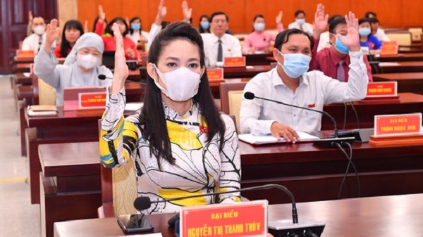 TP. HCM: Dự toán thu ngân sách năm 2021 là gần 365.000 tỷ đồng