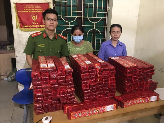 Một số đối tượng và tang vật vi phạm bị lực lượng công an huyện Quỳnh Lưu bắt giữ