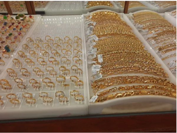 Giá vàng ngày 9/12: Vàng tiếp tục tăng cao