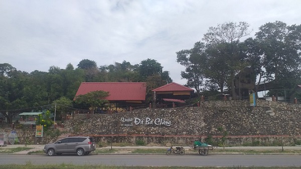 Một nhà hàng trong danh sách bị cưỡng chế ở xã Long Sơn.