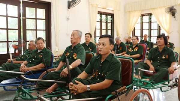 Đề xuất dành gần 518 tỷ đồng tặng quà Tết Tân Sửu cho người có công