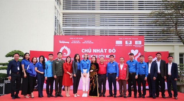Hoa hậu Việt Nam năm 2020 Đỗ Thị Hà cùng tham gia hưởng ứng tại chương trình.
