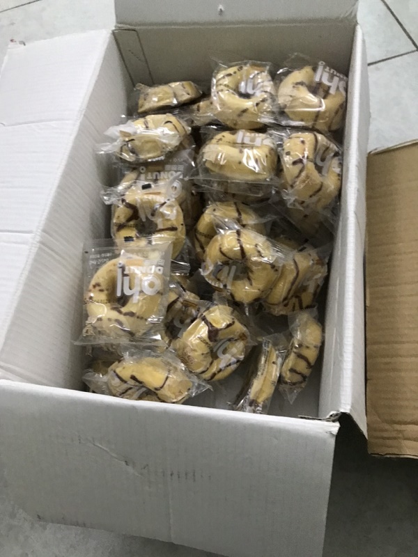 Lào Cai: Phát hiện lượng lớn bánh ngọt nhãn hiệu Donut, kẹo chíp trẻ em nhập lậu tại Khu công nghiệp Đông Phố Mới