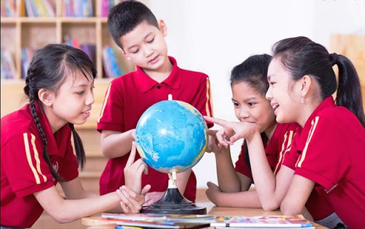 Việt Nam lần đầu tiên vào nhóm các nước có Chỉ số phát triển con người cao