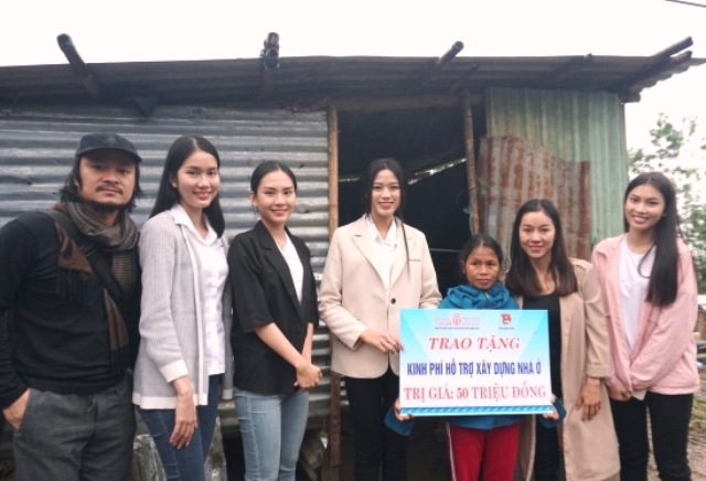 Những chuyến đi thiện nguyên sau một tháng đăng quang của Hoa hậu Việt Nam Đỗ Thị Hà