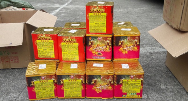 Hà Giang: Tạm giữ đối tượng vận chuyển hơn 110 kg pháo lậu