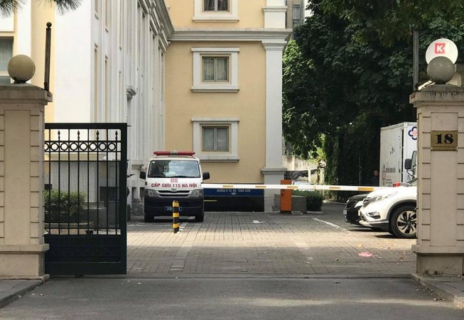 Cục trưởng Cục Quản lý, giám sát bảo hiểm tử vong tại trụ sở