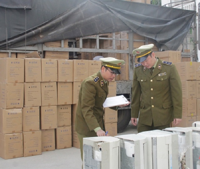 QLTT Thanh Hóa: Ra quân đợt cao điểm chống buôn lậu, gian lận thương mại và hàng giả dịp cuối năm