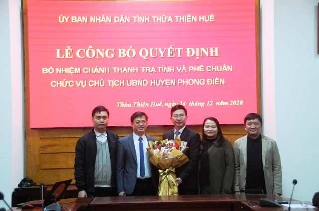 Thừa Thiên Huế: Công bố quyết định bổ nhiệm chủ tịch huyện Phong Điền và Chánh Thanh tra tỉnh
