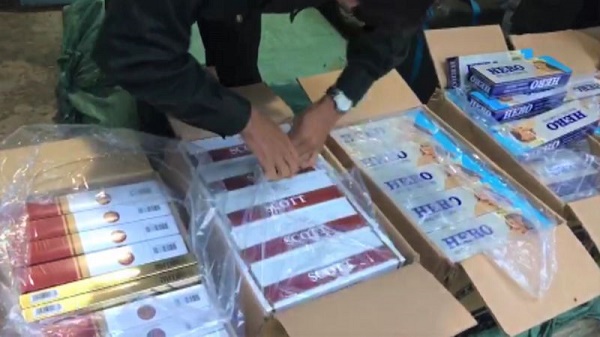 4.000 bao thuốc lá lậu bị lực lượng liên ngành phát hiện và bắt giữ tại khu vực Thị trấn Tịnh Biên