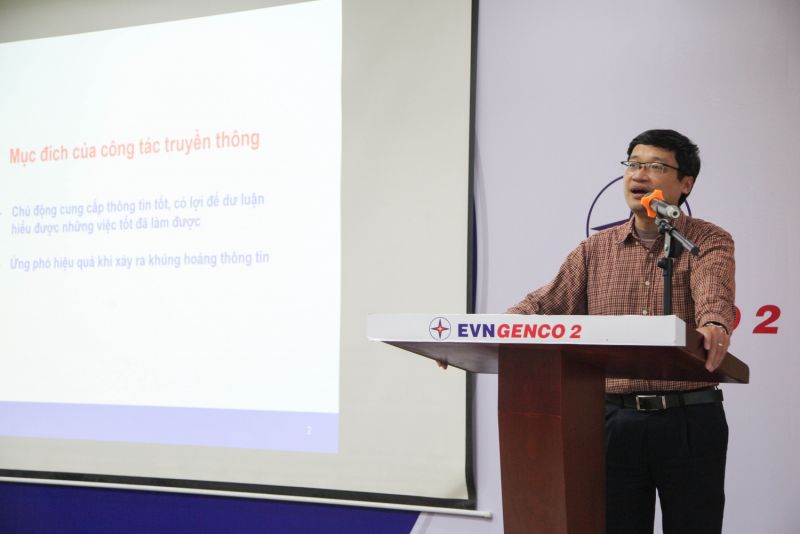 Ông Trịnh Mai Phương – Trưởng Ban Truyền thông EVN phát biểu chỉ đạo tại Hội nghị
