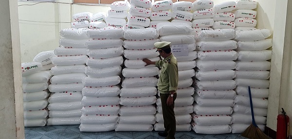 Phú Yên: Thu giữ gần 15 tấn hạt nhựa Polimaxx không hóa đơn, chứng từ