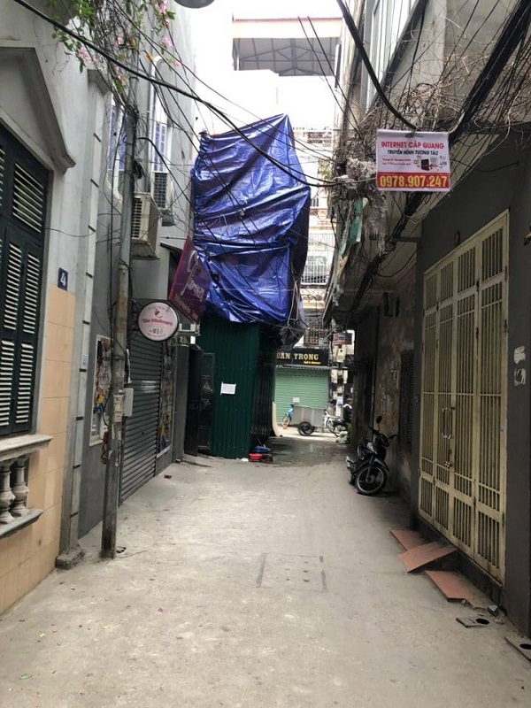 Phường Ô Chợ Dừa (Đống Đa, Hà Nội): Dân kêu cứu vì công trình xây dựng lấn chiếm ngõ đi chung