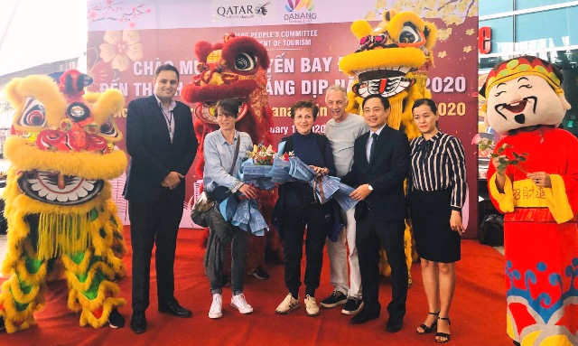 Đà Nẵng: Đón chuyến bay xông đất đầu tiên của năm mới 2020.