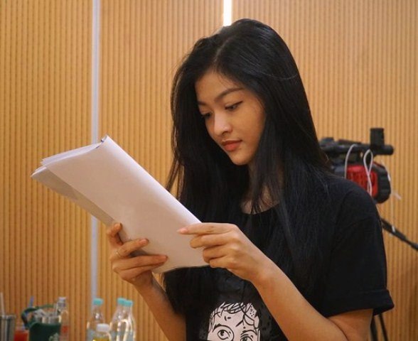 Á hậu Kiều Loan: Đa tài lấn sân sang đóng Táo Quân Xuân Canh Tý cùng Mr. Đàm