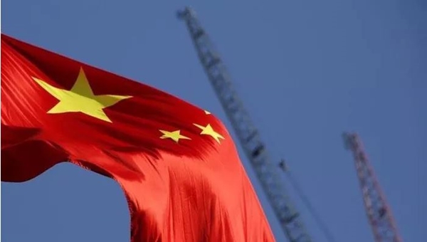 Trung Quốc đang nới lỏng chính sách tiền tệ một cách chậm rãi để hỗ trợ tăng trưởng kinh tế (Ảnh: Reuters)