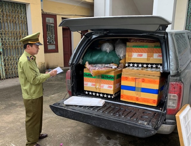 Thanh Hóa: Bắt giữ, tiêu hủy hơn 600 kg thịt lợn bốc mùi ôi thiu