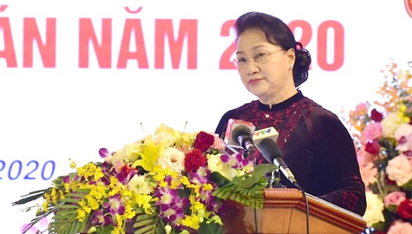 Chủ tịch Quốc hội Nguyễn Thị Kim Ngân phát biểu tại Hội nghị triển khai công tác ngành tòa án năm 2020 (Ảnh: Đại biểu nhân dân)