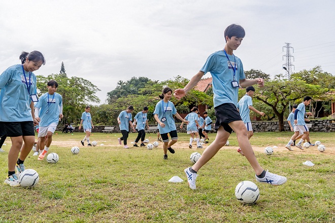 Chương trình sẽ giúp các em nhỏ sử dụng bóng đá như một công cụ hữu ích tạo những tác động tích cực cho bản thân và xã hội.