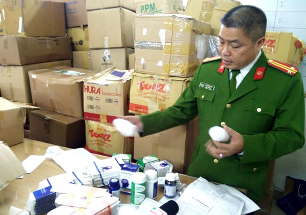 Phá đường dây sản xuất tân dược giả liên tỉnh