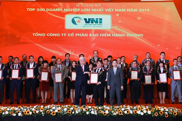 Bảo hiểm Hàng không được vinh danh đạt Top 500 doanh nghiệp lớn nhất Việt Nam