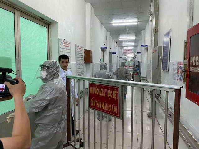 Dịch bệnh viêm đường hô hấp cấp do chủng mới của vi rút Corona gây ra đang diễn biến phức tạp tại Trung Quốc