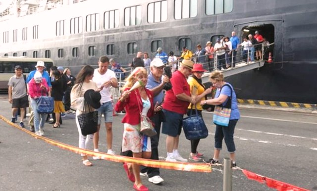 Đà Nẵng: Đề xuất đóng cửa các tuyến đường đến và đi từ vùng có dịch do virus Corona