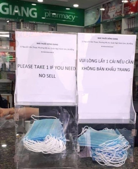 Cách làm tử tế của người Đà Nẵng: Hơn 20 điểm phát khẩu trang y tế miễn phí phòng dịch Corona