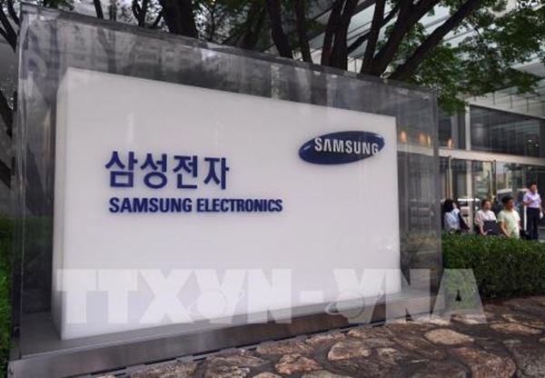Logo của Hãng Samsung Electronics trên một tòa nhà ở Seoul, Hàn Quốc (Ảnh: AFP/TTXVN)