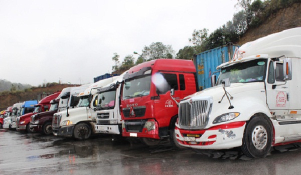 Lạng Sơn, thông quan cửa khẩu quốc tế Hữu Nghị nhằm giảm ách tắc hàng hóa