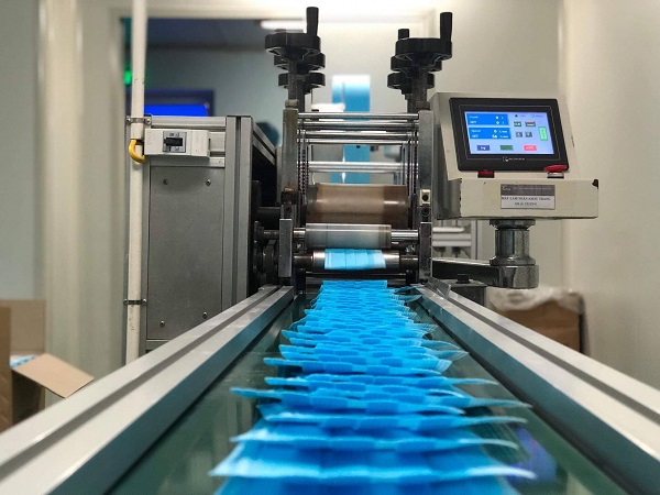 Tổng cục Hải quan: Không cấm, hạn chế xuất khẩu khẩu trang sang Trung Quốc