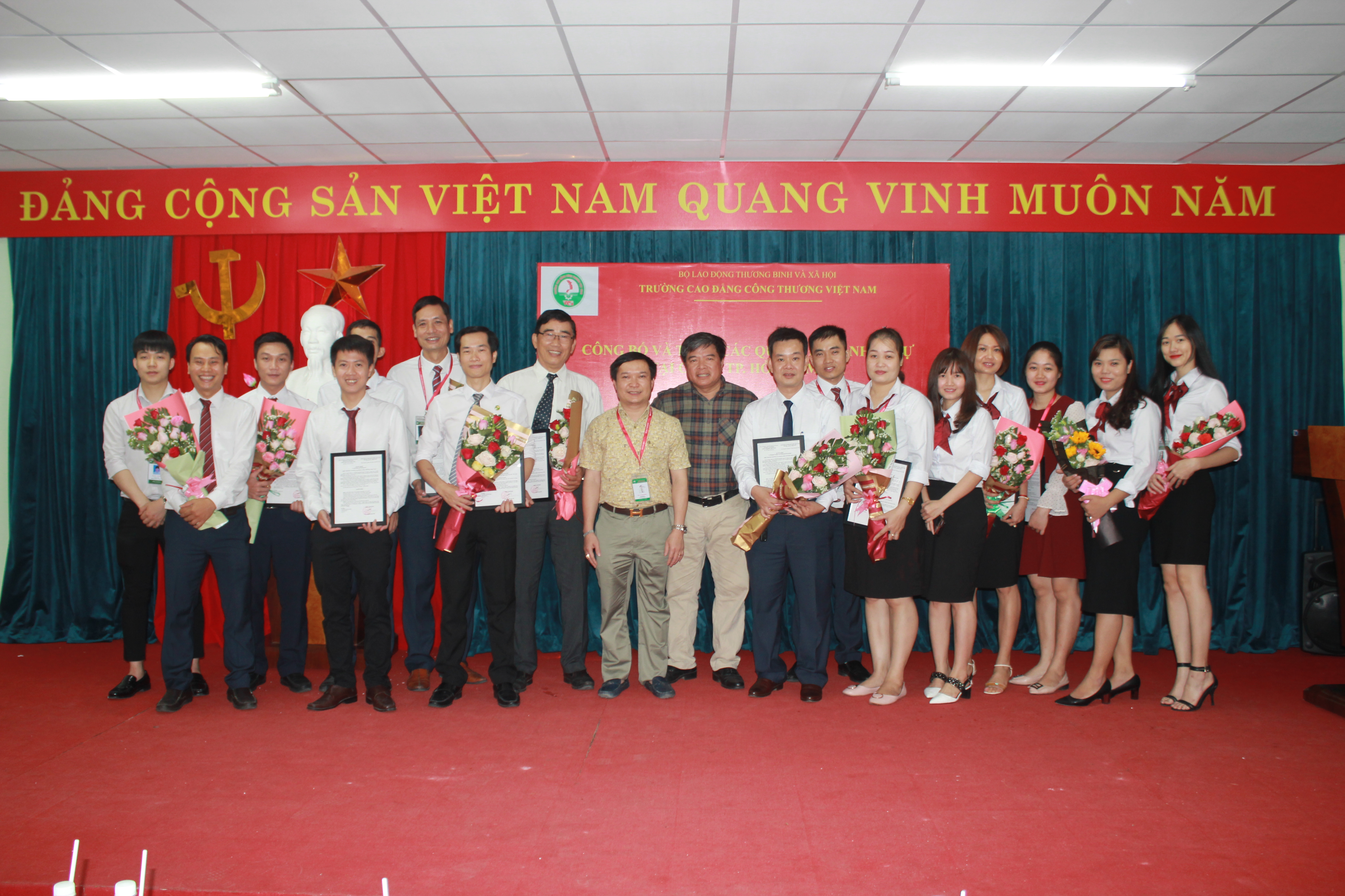 Trường cao đẳng Công thương Việt Nam trao quyết định bổ nhiệm Trưởng cơ sở tại TP.HCM