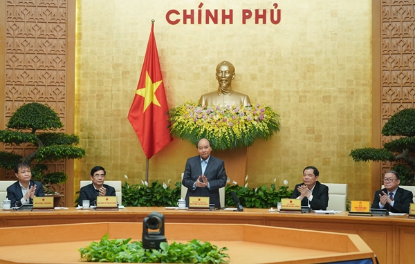 Thủ tướng Nguyễn Xuân Phúc chủ trì Hội nghị (Ảnh: VGP/Quang Hiếu)