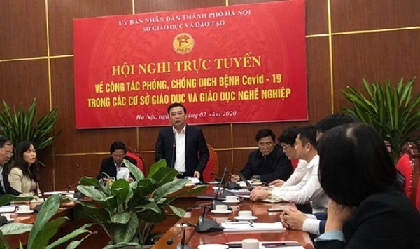 Ông Chử Xuân Dũng - Giám đốc Sở GD&ĐT Hà Nội tại cuộc họp