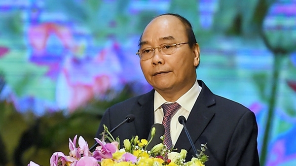 Thủ tướng Nguyễn Xuân Phúc phát biểu kết luận cuộc họp (Ảnh: VGP/Quang Hiếu)