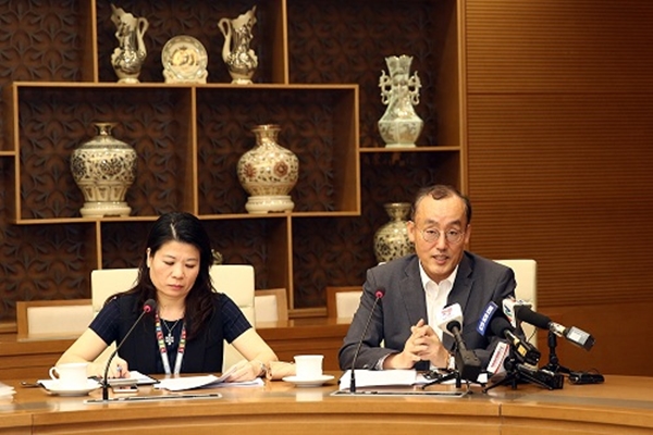 Ông Kidong Park, Trưởng đại diện WHO tại Việt Nam phát biểu tại buổi làm việc (Ảnh: VGP/Đình Nam)