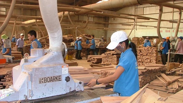 Ngành gỗ đối diện với nhiều khó khăn từ dịch Covid-19