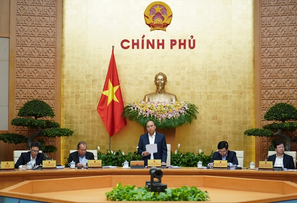 Thủ tướng Nguyễn Xuân Phúc: Các gói hỗ trợ phải có hiệu lực ngay đến doanh nghiệp và người dân