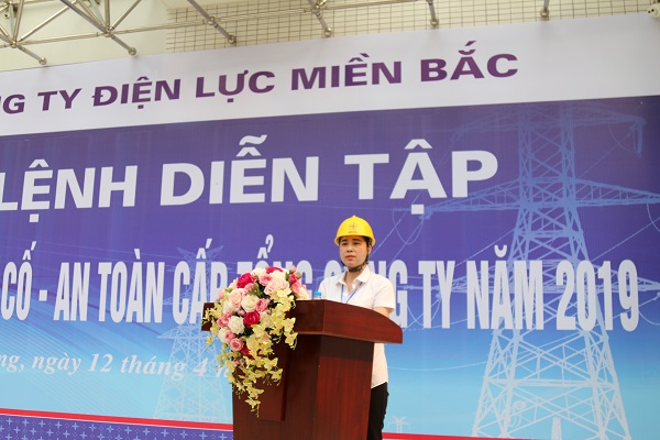 Tổng giám đốc Đỗ Nguyệt Ánh tổng chỉ huy buổi diễn tập Phòng chống thiên tai và tìm kiếm cứu nạn năm 2019 tại Hải Phòng